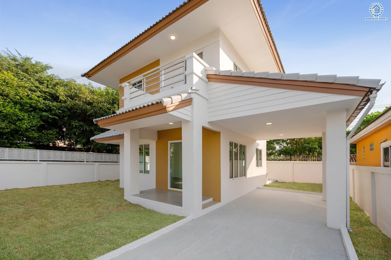 บ้านมือสองตกแต่งใหม่ โครงการ ประดับดาว5-6 ท่าอิฐ ตกแต่งครบครัน พร้อมอยู่ บนเนื้อที่ 52.8 ตร.ว. พื้นที่ใช้สอย 104.5 ตร.ม.  พร้อมฟังก์ชัน 3 ห้องนอน 2 ห้องน้ำ จอดรถได้ 1 คัน พื้นที่ใช้สอยกว้างขวาง บนทำเลที่ดีที่สุด เชื่อมต่อได้หลายเส้นทาง ใกล้รถไฟฟ้าสายสีม่วง "สถานีบางรักน้อยท่าอิฐ"